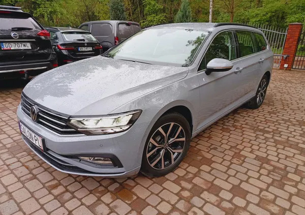 pelplin Volkswagen Passat cena 94500 przebieg: 1000, rok produkcji 2023 z Pelplin